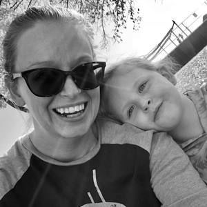 Meet your Posher, Cristina